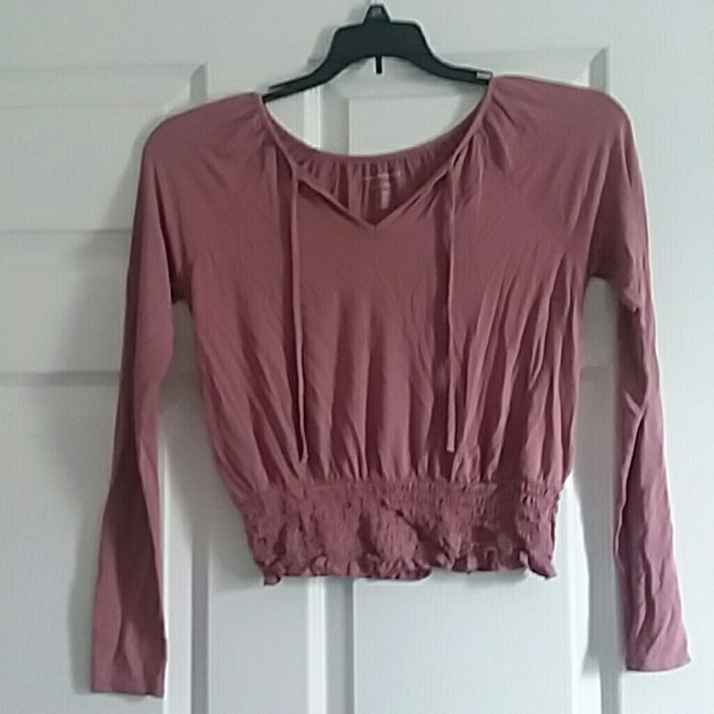 American eagle top/shirt